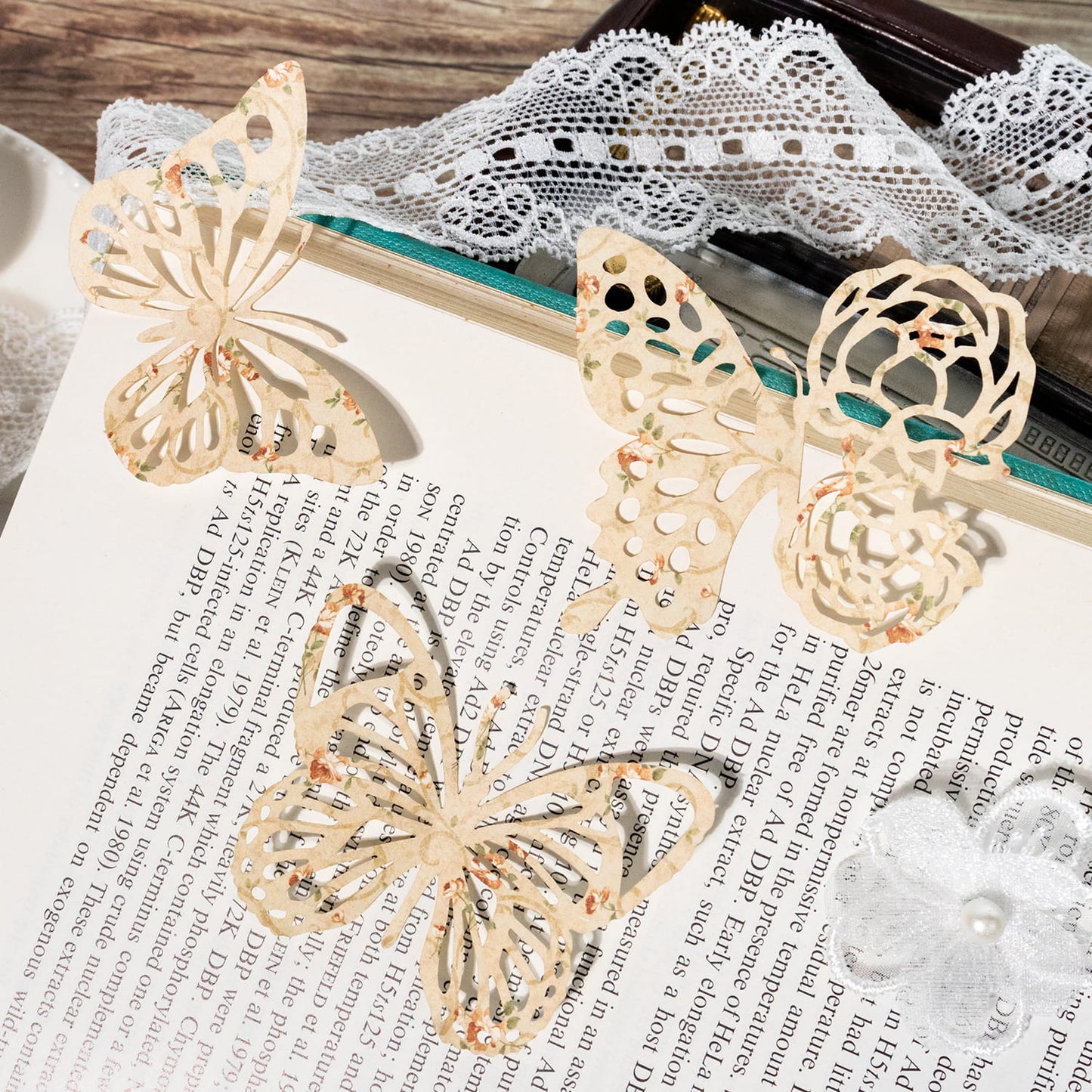 Flower Art Museum Hollow Out Decor Paper